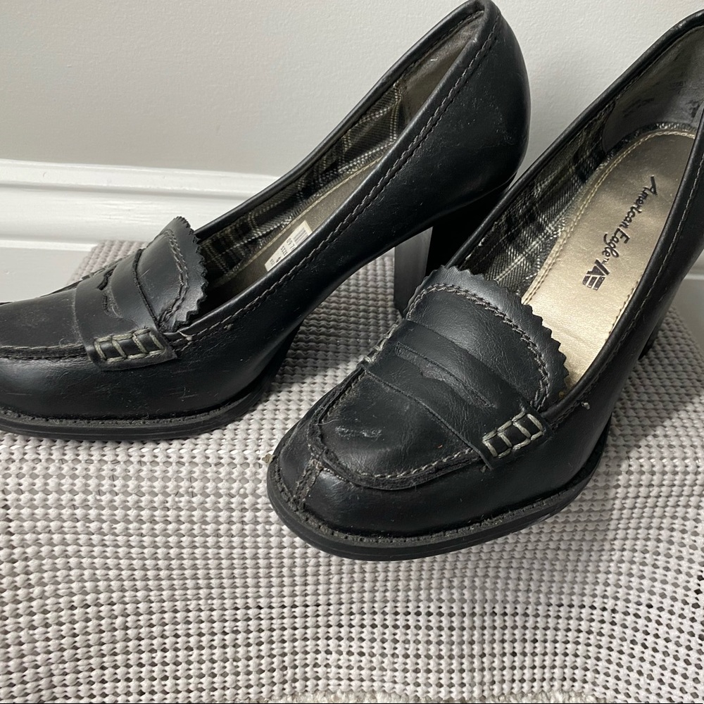 American Eagle Vintage Classic School Heels
